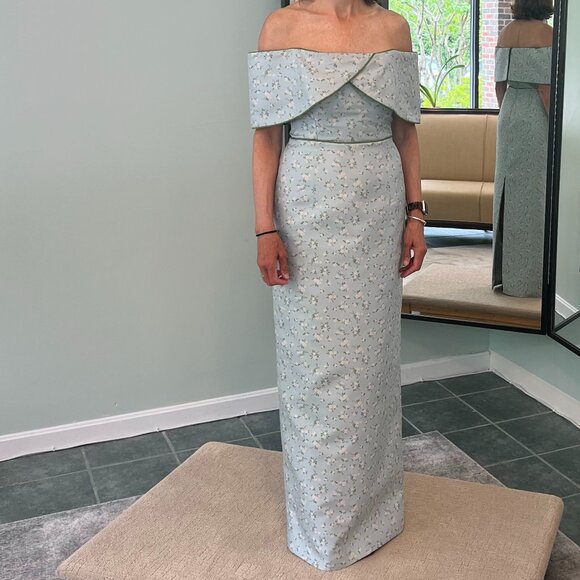 Markarian Dresses & Skirts - Elegant strapless Markarian gown that works for formals or weddings